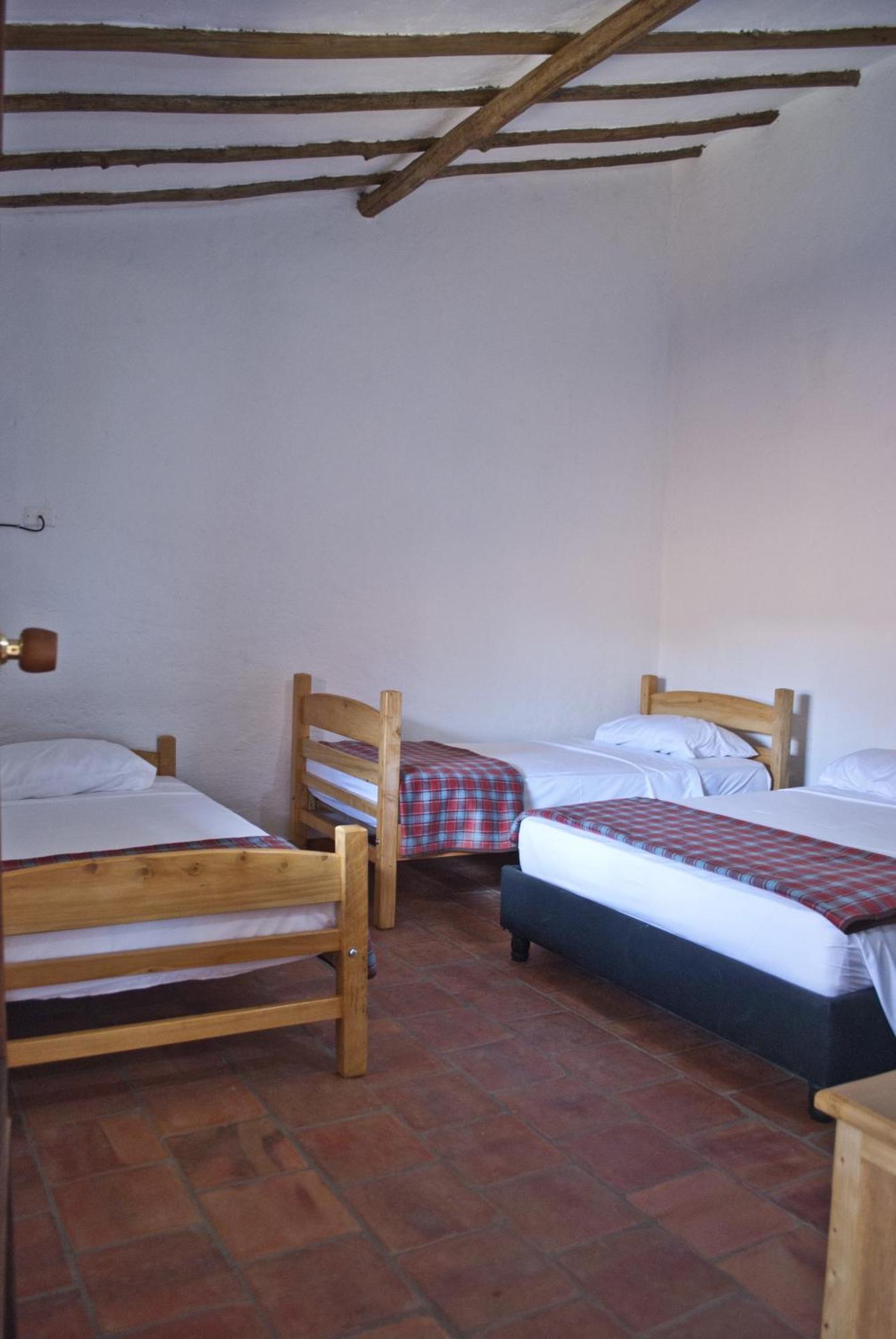 Casa Aparicio Lopez Hotel Barichara Room photo
