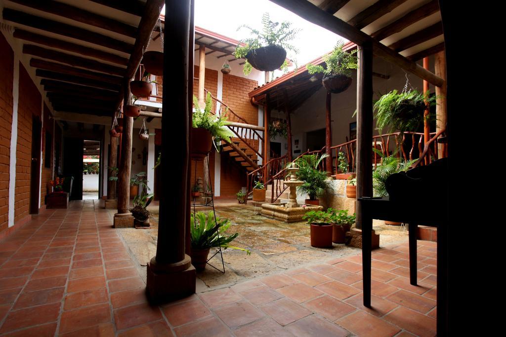Casa Aparicio Lopez Hotel Barichara Exterior photo